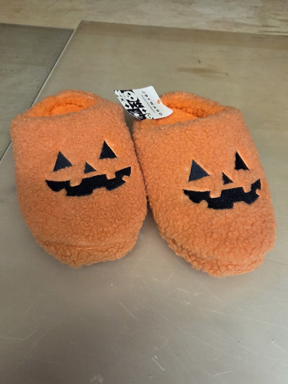 Joyward Kids Pumpkin Face Slippers Size 7-8 Orange Halloween NWT. #0400